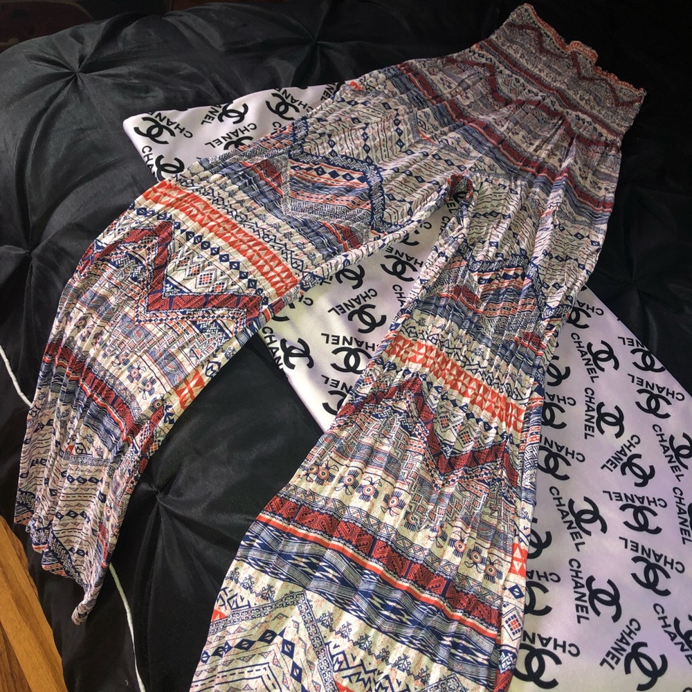 Aztec Pattern Jumpsuit - Picture 4 of 4